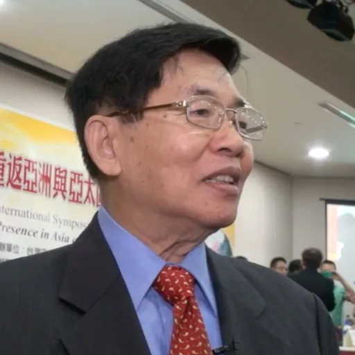 Portrait of Parris H. Chang