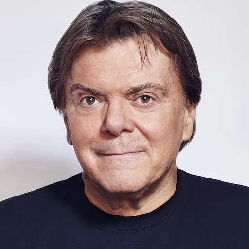 Portrait of Randy Lennox