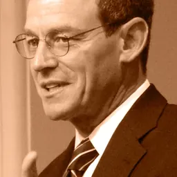 Portrait of Daniel Silva