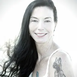 Portrait of Kim Falconer