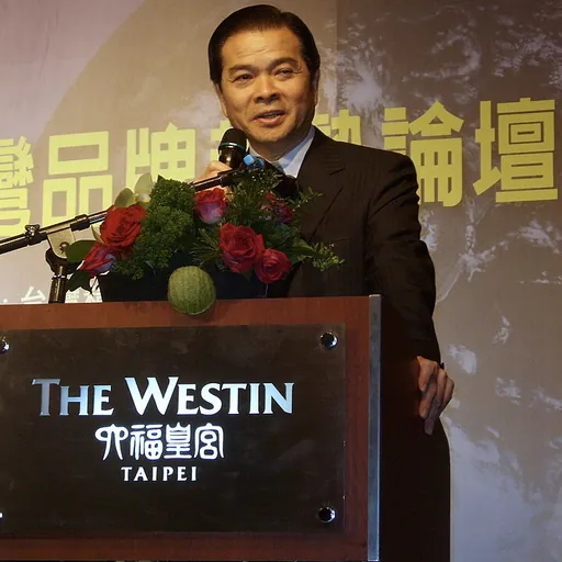 Portrait of Steve Chen Ruey-long