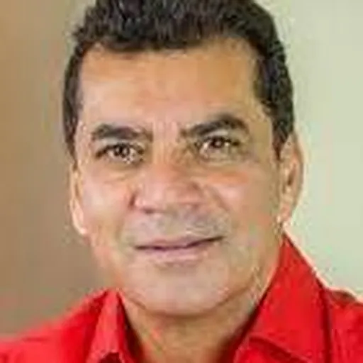Portrait of Elvin Santos