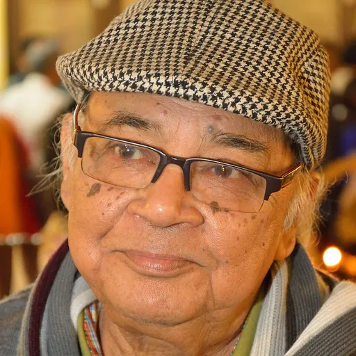 Portrait of Manoj Mitra