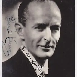 Portrait of Charlie Kunz