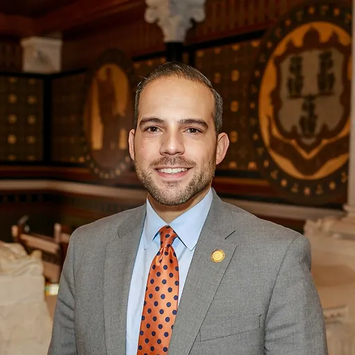 Portrait of Farley Santos