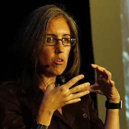 Portrait of Jen Simmons