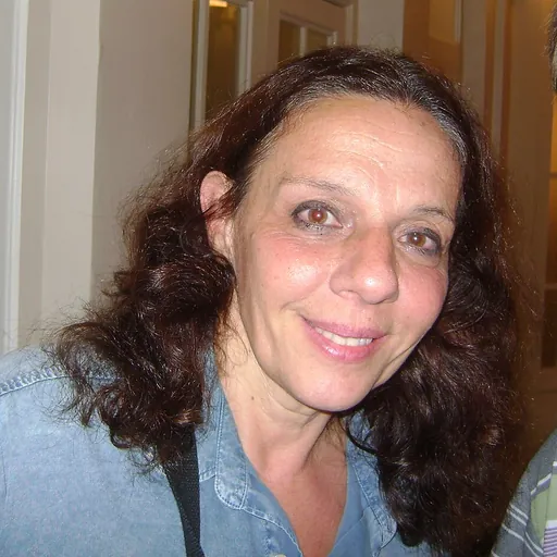 Portrait of Rosi Campos