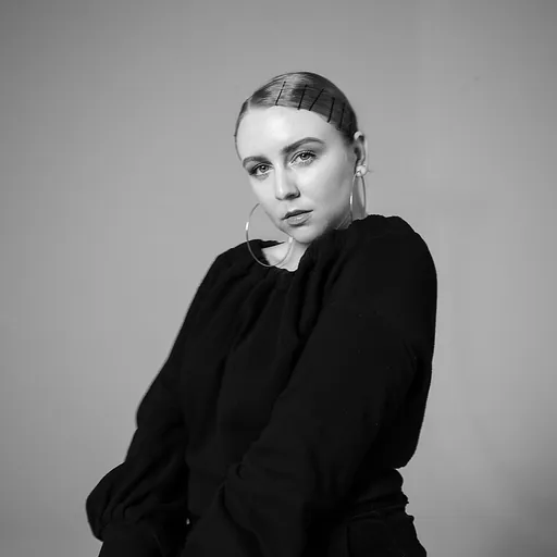 Portrait of Lili K.