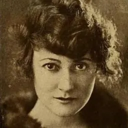 Portrait of Idelle Patterson