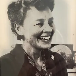 Portrait of Leona Zacharias
