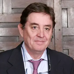 Portrait of Luis García Montero