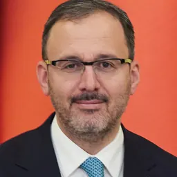 Portrait of Mehmet Kasapoğlu