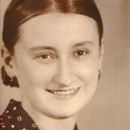 Portrait of María Luz Navarro Mayor