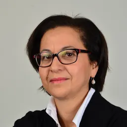 Portrait of Tokia Saïfi