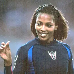Portrait of Dawn Burrell