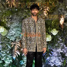 Portrait of Aashim Gulati