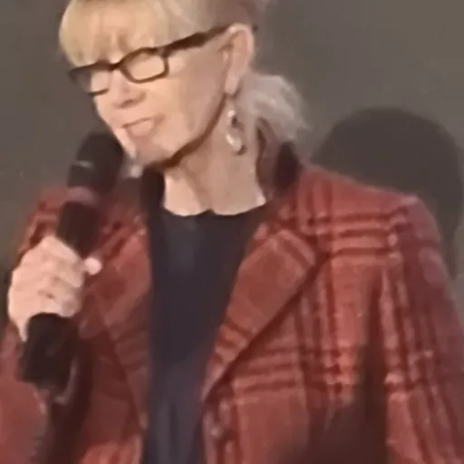 Portrait of Maureen Kearney