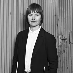 Portrait of Vicky Richardson