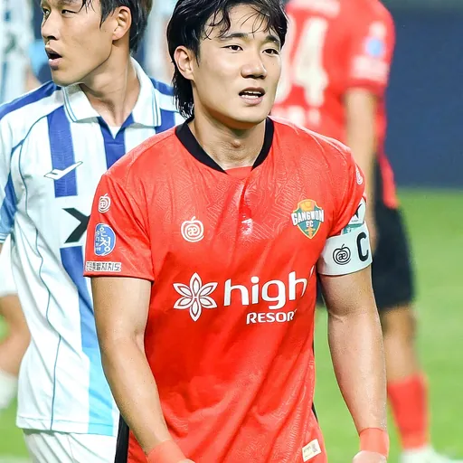 Portrait of Lee You-hyeon