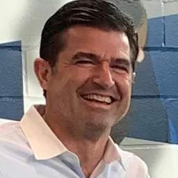 Portrait of Scott O'Neil