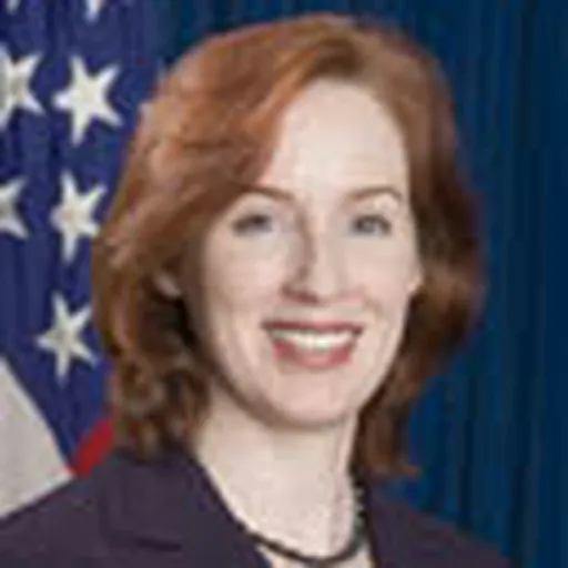 Portrait of Meghan O'Sullivan