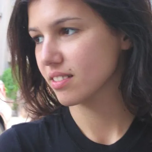 Portrait of Tali Shalom Ezer