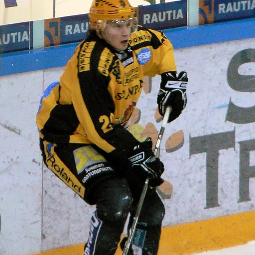 Portrait of Pasi Hirvonen