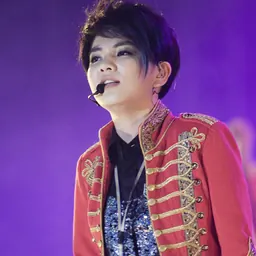 Portrait of Ella Chen