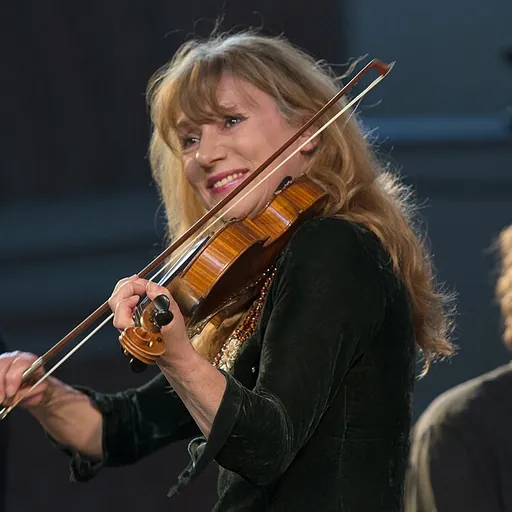 Portrait of Lucie Skeaping