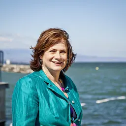 Portrait of Esther Alder