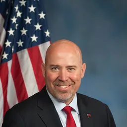 Portrait of Tom MacArthur