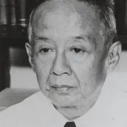 Portrait of Hoesein Djajadiningrat