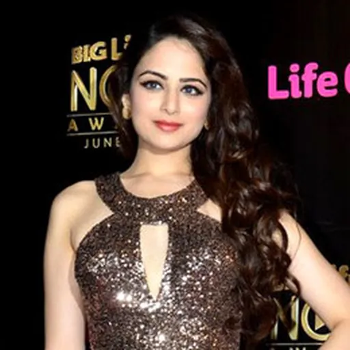Portrait of Zoya Afroz