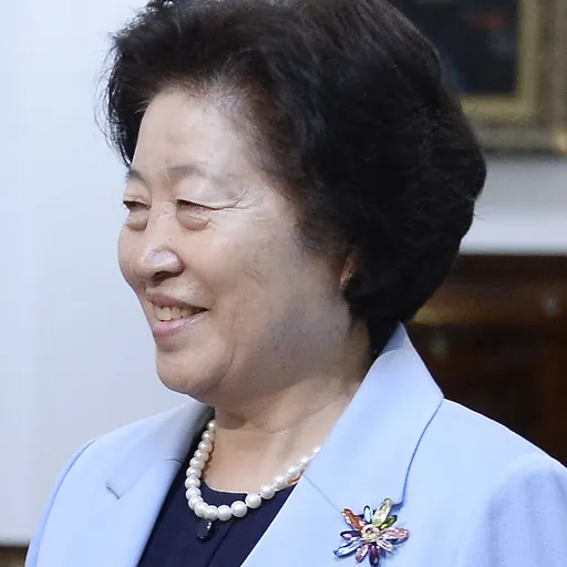Portrait of Sun Chunlan