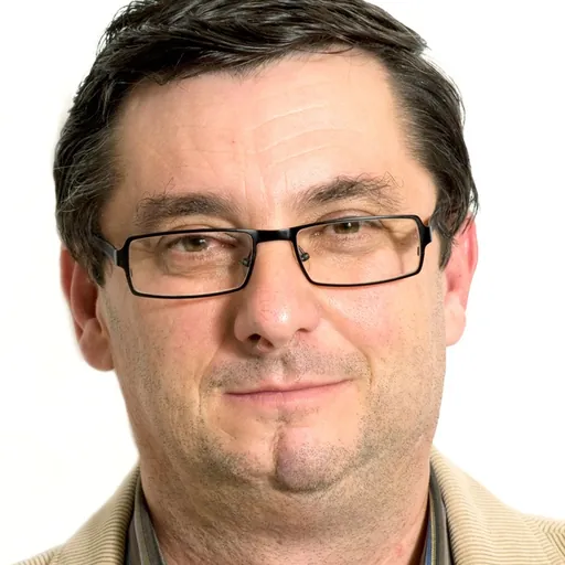 Portrait of José Luis Centella Gómez