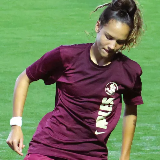 Portrait of Lara Dantas