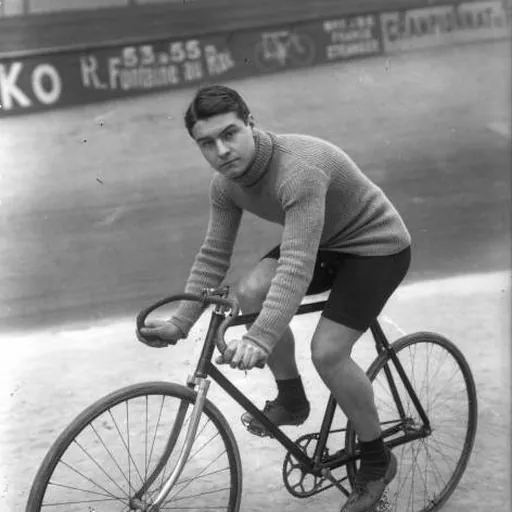 Portrait of Léon Comès