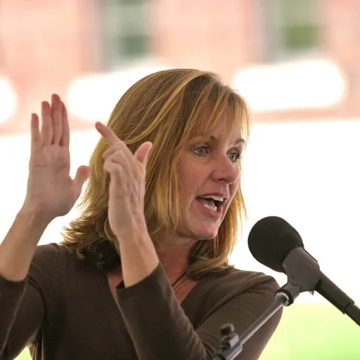 Portrait of Deb Caletti