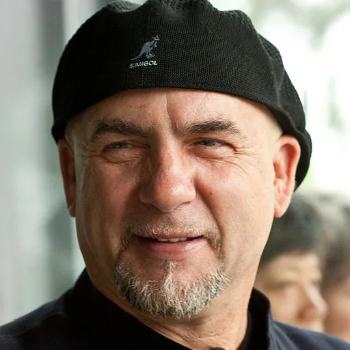 Portrait of Gordon Huether