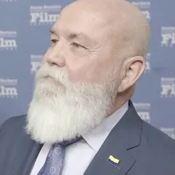 Portrait of Bob Morgan