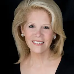 Portrait of Daryl Roth
