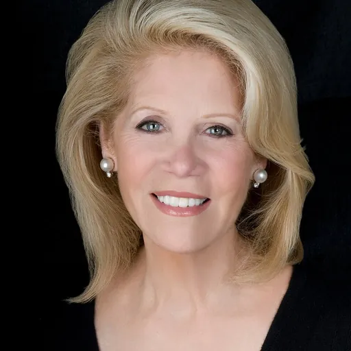 Portrait of Daryl Roth