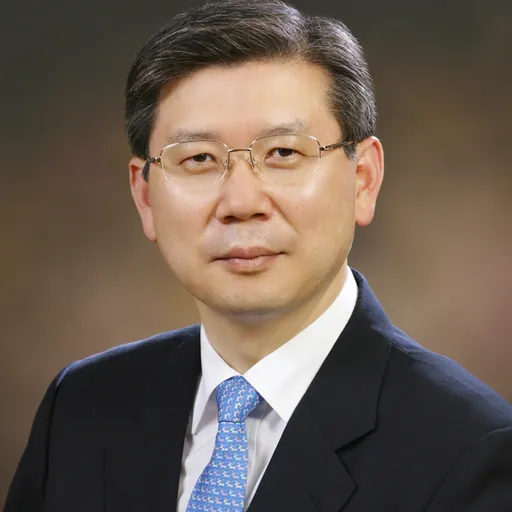 Portrait of Park Jong Jun