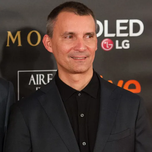Portrait of Alejandro Hernández