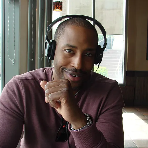 Portrait of Dwayne Perkins
