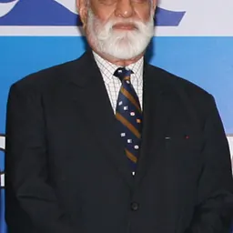 Portrait of Manohar Prahlad Awati
