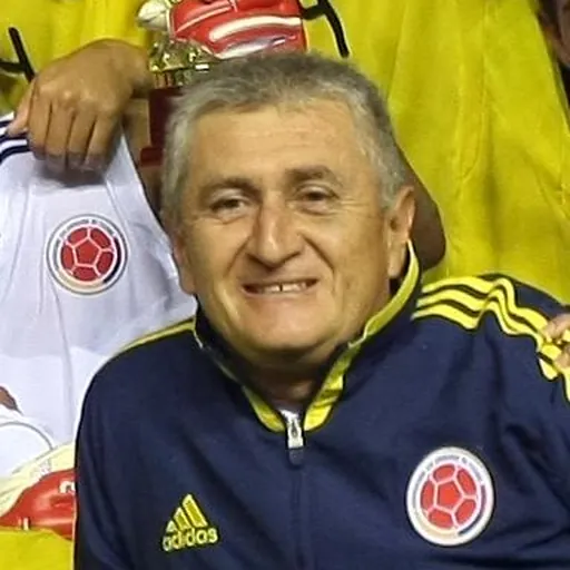Portrait of Eduardo Lara