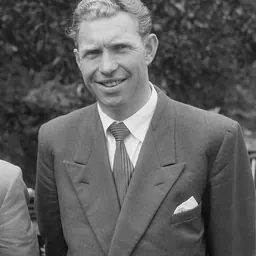 Portrait of Henk Faanhof