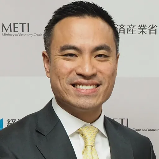 Portrait of Akanat Promphan
