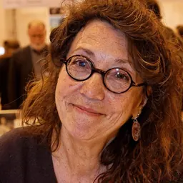 Portrait of Jeanne Benameur